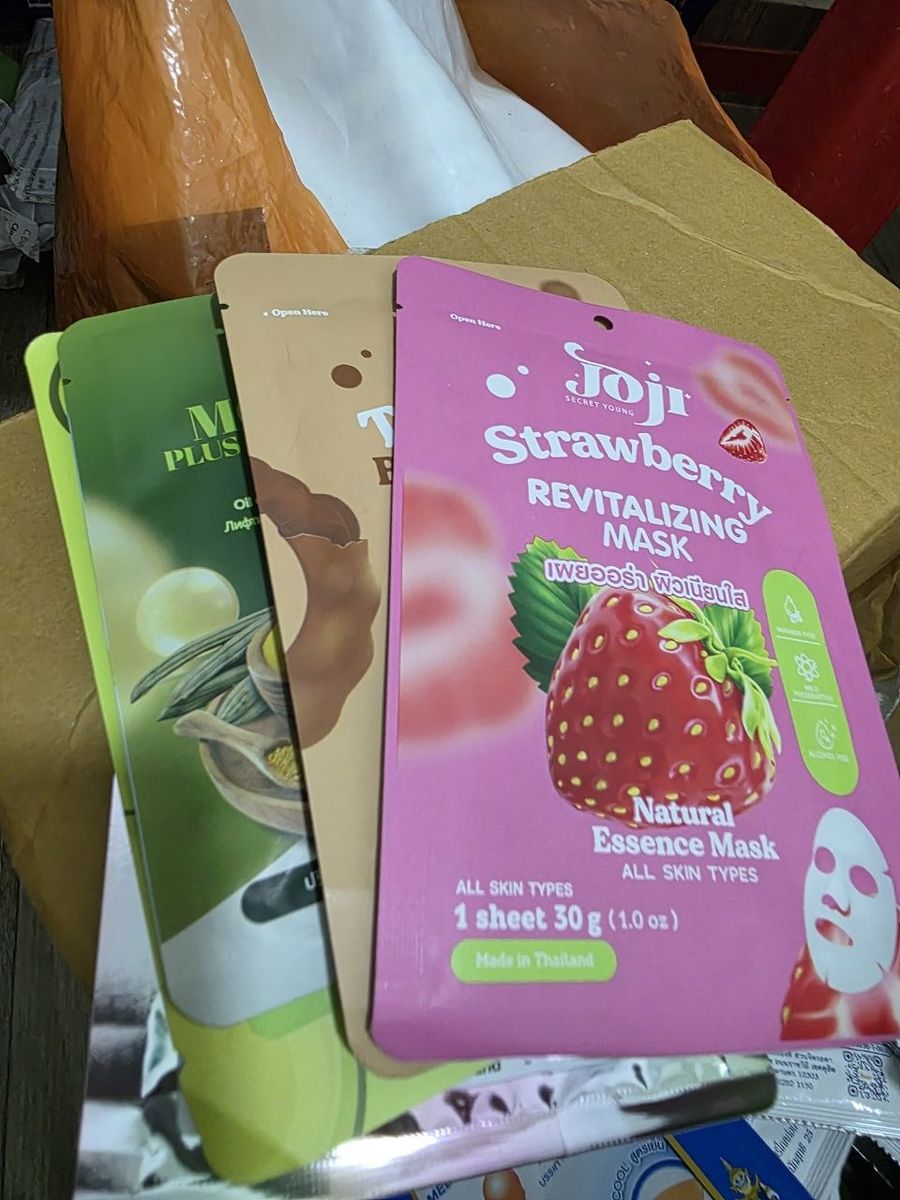 Mặt nạ Joji dâu tây